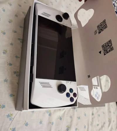 ASUS ROG Ally Z1 Extreme (512GB) + ROG XG Mobile RTX 3080 16GB