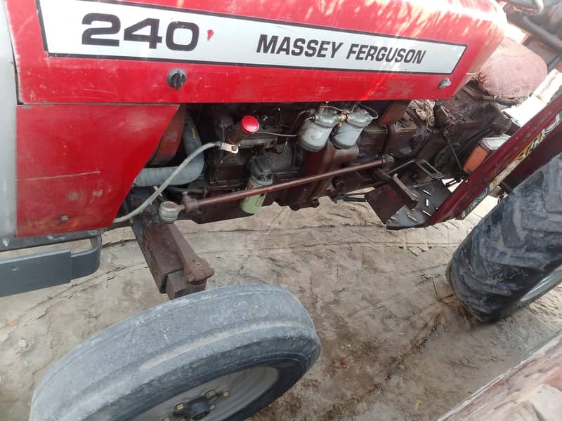 240 ال اوکے چھتری لگی ہوئی ہے 5