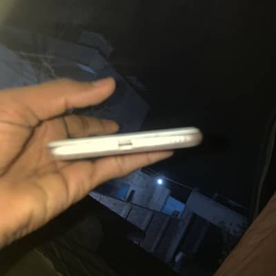 8 plus 256gb Exnge posbiol non pta