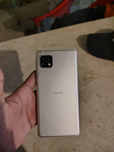 aquos sense4 basic 6gb 64gb all ok gaming phon