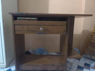 computer table/ study table