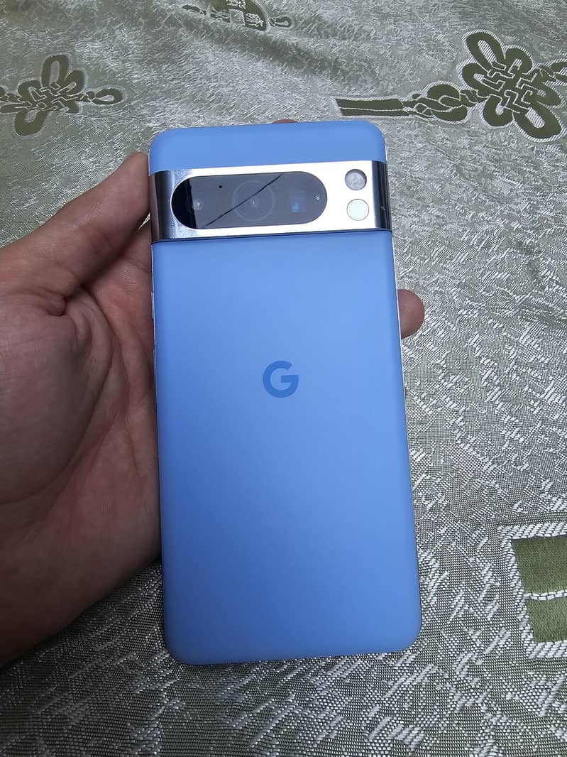 Google Pixel 8 pro 0