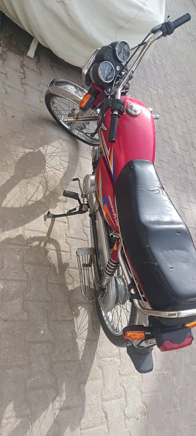 Ravi humsafar 2014 model