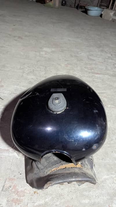 750cc fuel tank