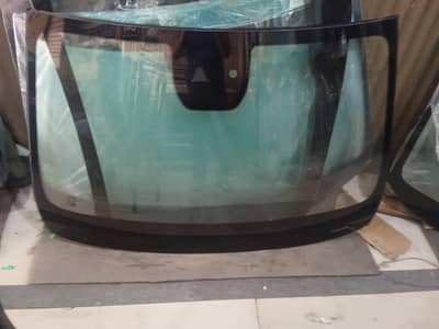 MG HS FRONT WINDSCREEN