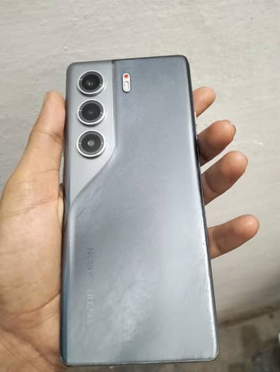 Tecno Cammon 40  Pro Just 5 Month Used