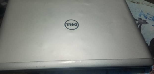 DELL core i5 processor,$GB RAM 128 GB SSD SLIM Business laptop