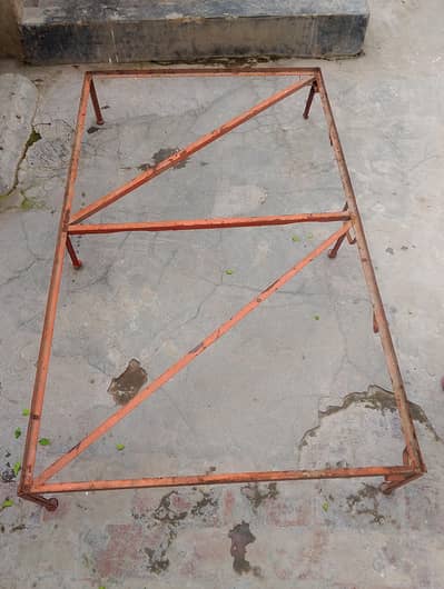 Patti stand for sale.