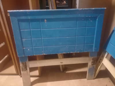 2 used beds for young kids