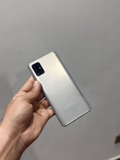 Samsung A51