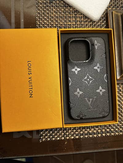 Iphone 14 pro LV case