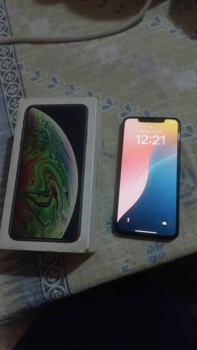 Iphone xs max PTA 256gb