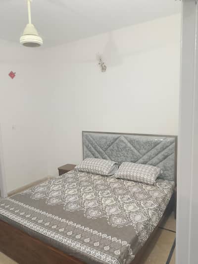 stay comfort guest house fully furnish portion available for renti
