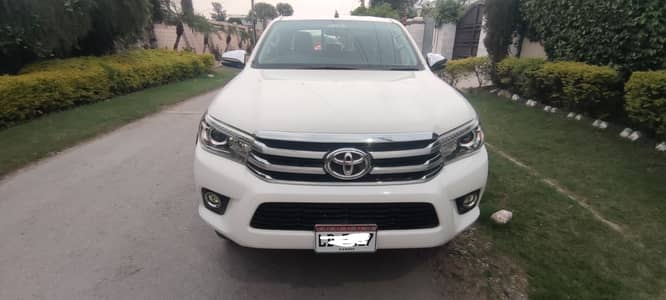 Toyota Hilux Revo V Automatic 2.8 2020