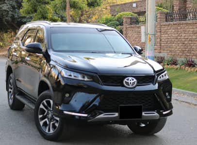 Toyota Fortuner Legender 2024 First owner 12500 Km 100% original Paint