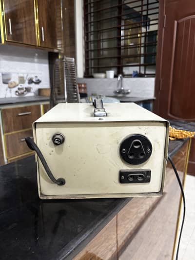 Refrigerator stabalizer