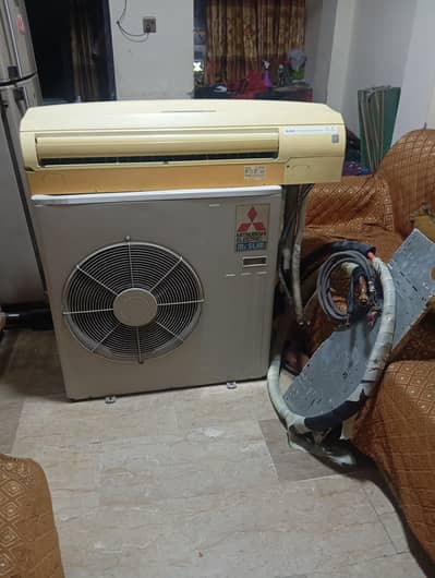 very good condition 2 Ton misterbushi brand for urgent sale