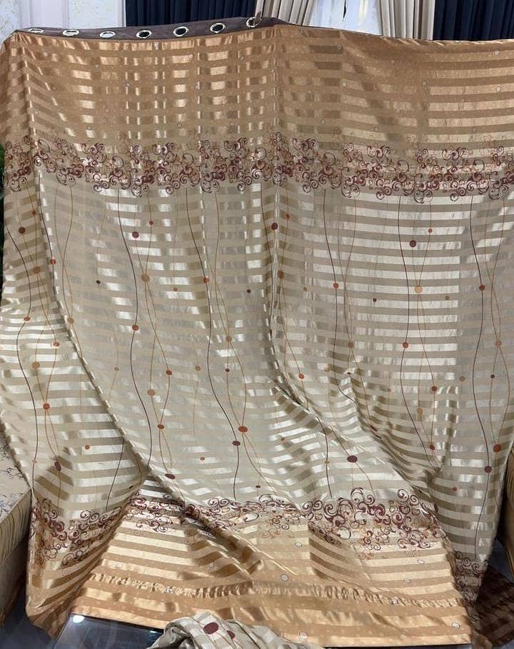 curtains 0
