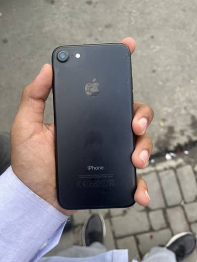 iPhone 7 128gb Pta Approved