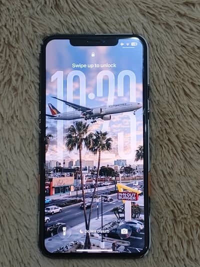 iPhone 11 pro max Factory unlocked