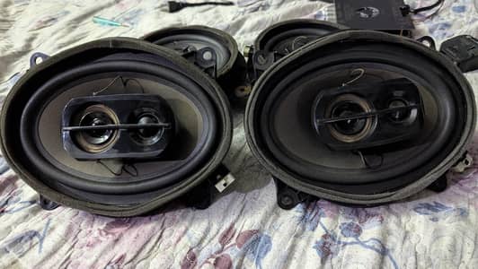 Toyota Corolla original speakers