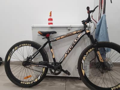 Vivelo Tornado Mountain Bike
