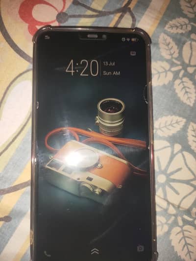 Vivo Y81 Red colour
