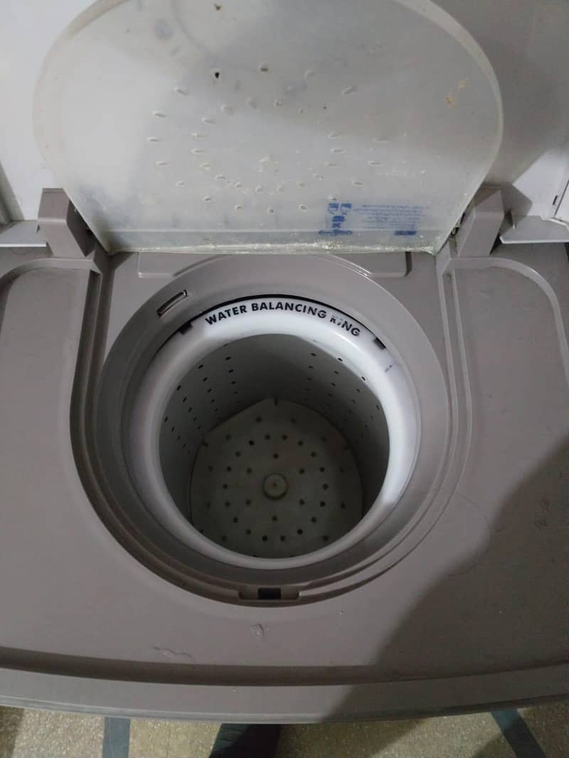 Washing Machine 4