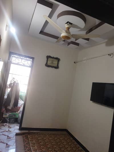 2 and 4 room 1st floor west open wild street for sale korangi
