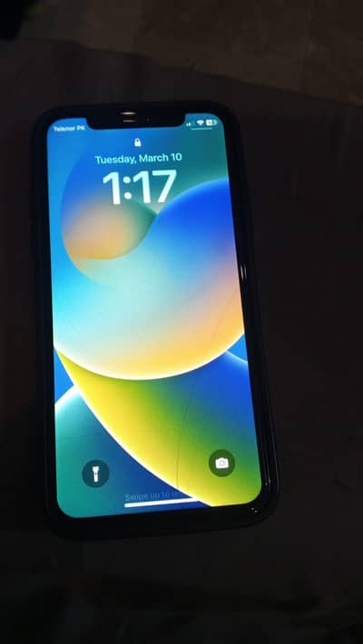 iPhone x 64gb   10/9
