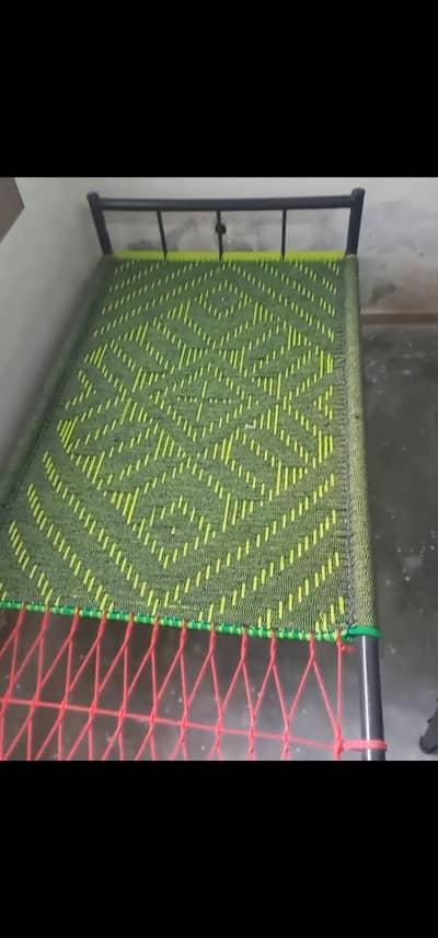 Achha Halat Ka Cot aur Charpai – Dono Ek Hi Price