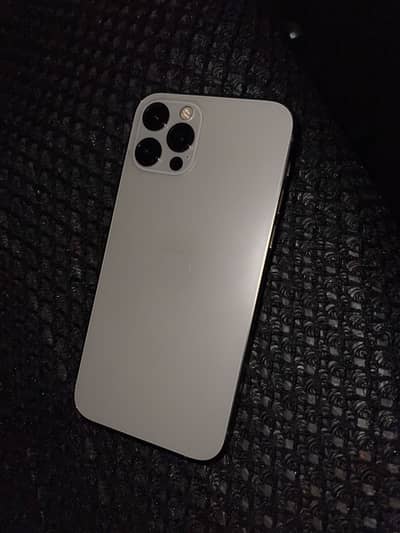 I phone 12 pro factory unlock 256 with box