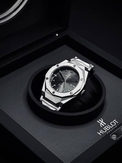 Hublot Cut Rotating Back (Swiss like)