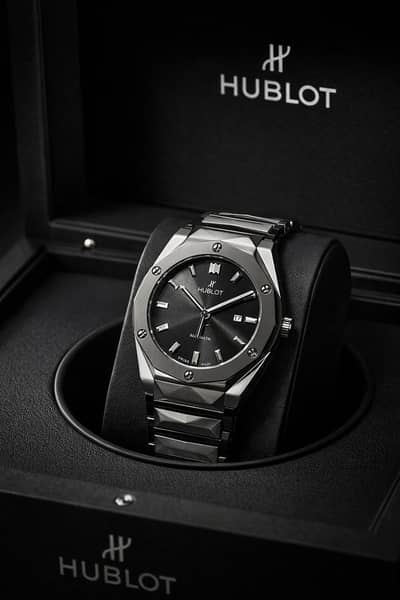 Hublot Cut Rotating Back (Swiss like)