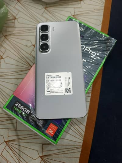 hot 60 pro plus with box charge