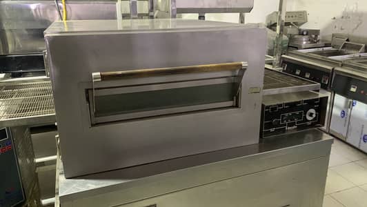 Brand new 18” american lincolin pizza conyor Oven/All machinry avalble