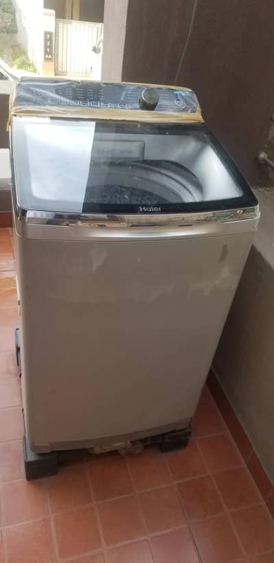 SALE SALE URGENT SALE AUTO WASHING MACHINE