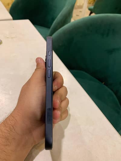 Iphone 14 jb in apple warranty