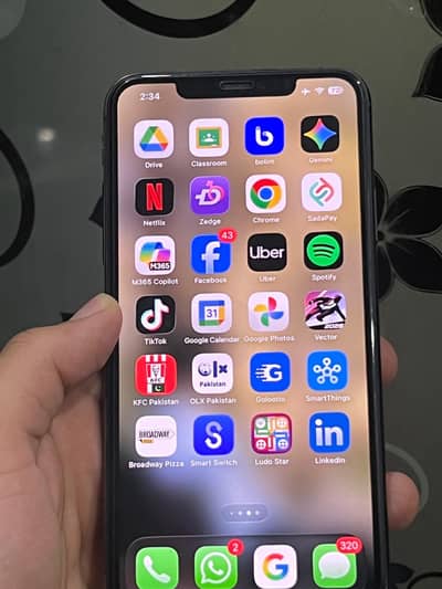 Iphone 11 pro max jv sim time 256