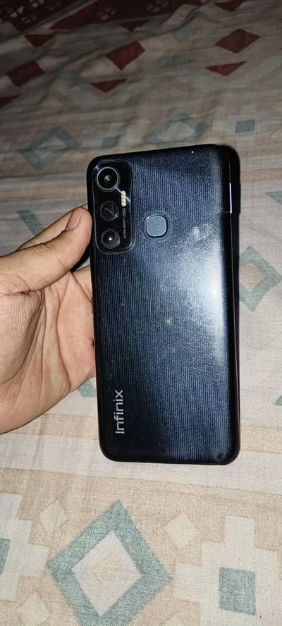 infinixhot 11 4gb 128gb PTA Approved 10by 7 condition