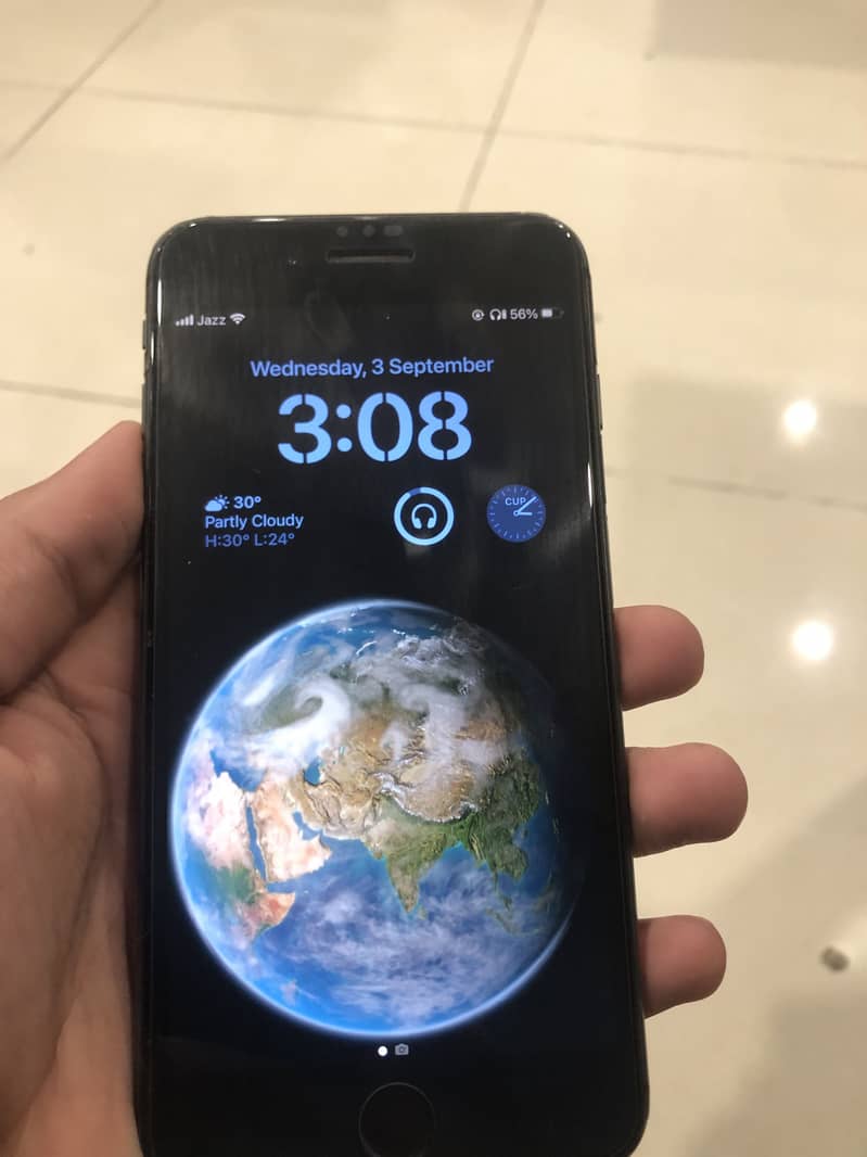 Iphone 8 plus 4