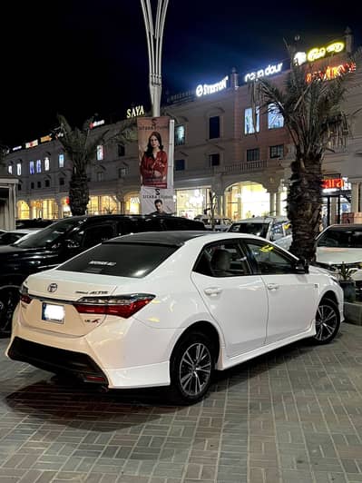 Toyota Corolla Altis X