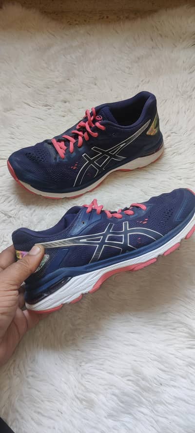 Asics GT-2000 7