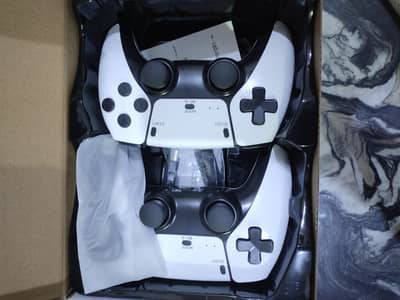 2.4G WIRELESS CONTROLLER GAME