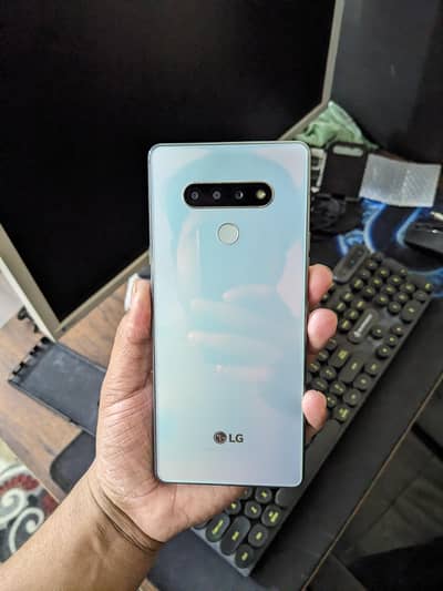 LG Stylo 6 only Mobile 64gb