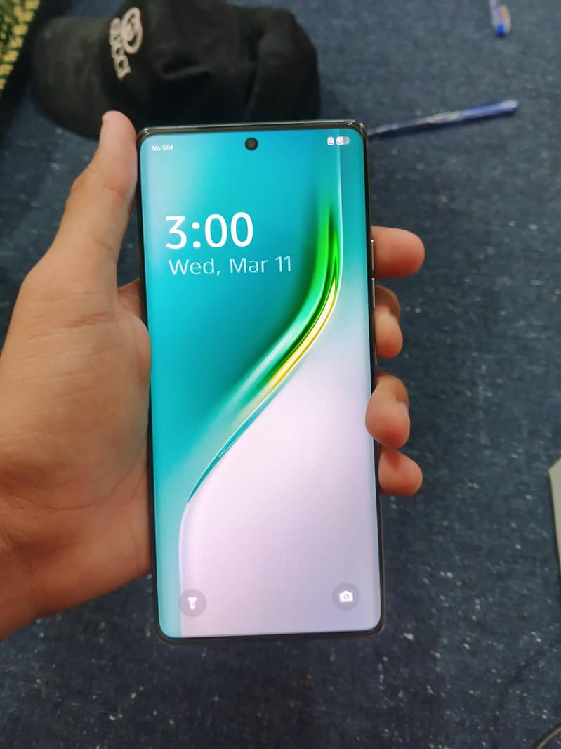 tecno camon 40pro 15