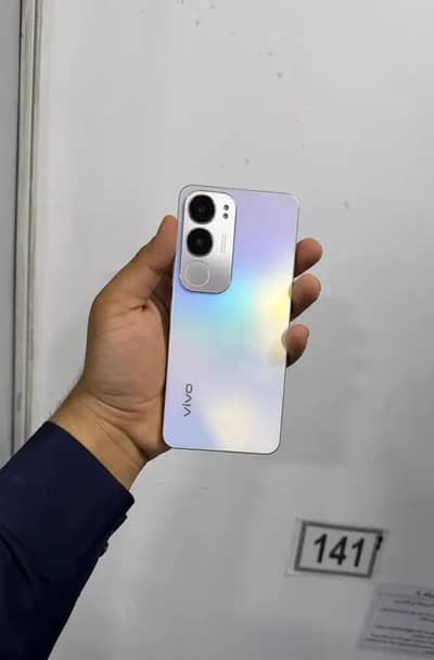 Vivo y19s 6+gb 126gb with box and charger