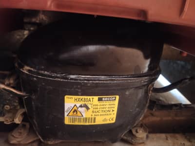 ac fridge k kaam k lie ladkon  ki zarurat hai or  helper bhi