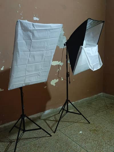 Brand New Professional Photography Lights – 2 LED Lights Set