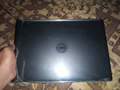 DELL i5-5th gen Laptop _ ONLY USE 2 months_ FIXED PRICE DONT OFFER